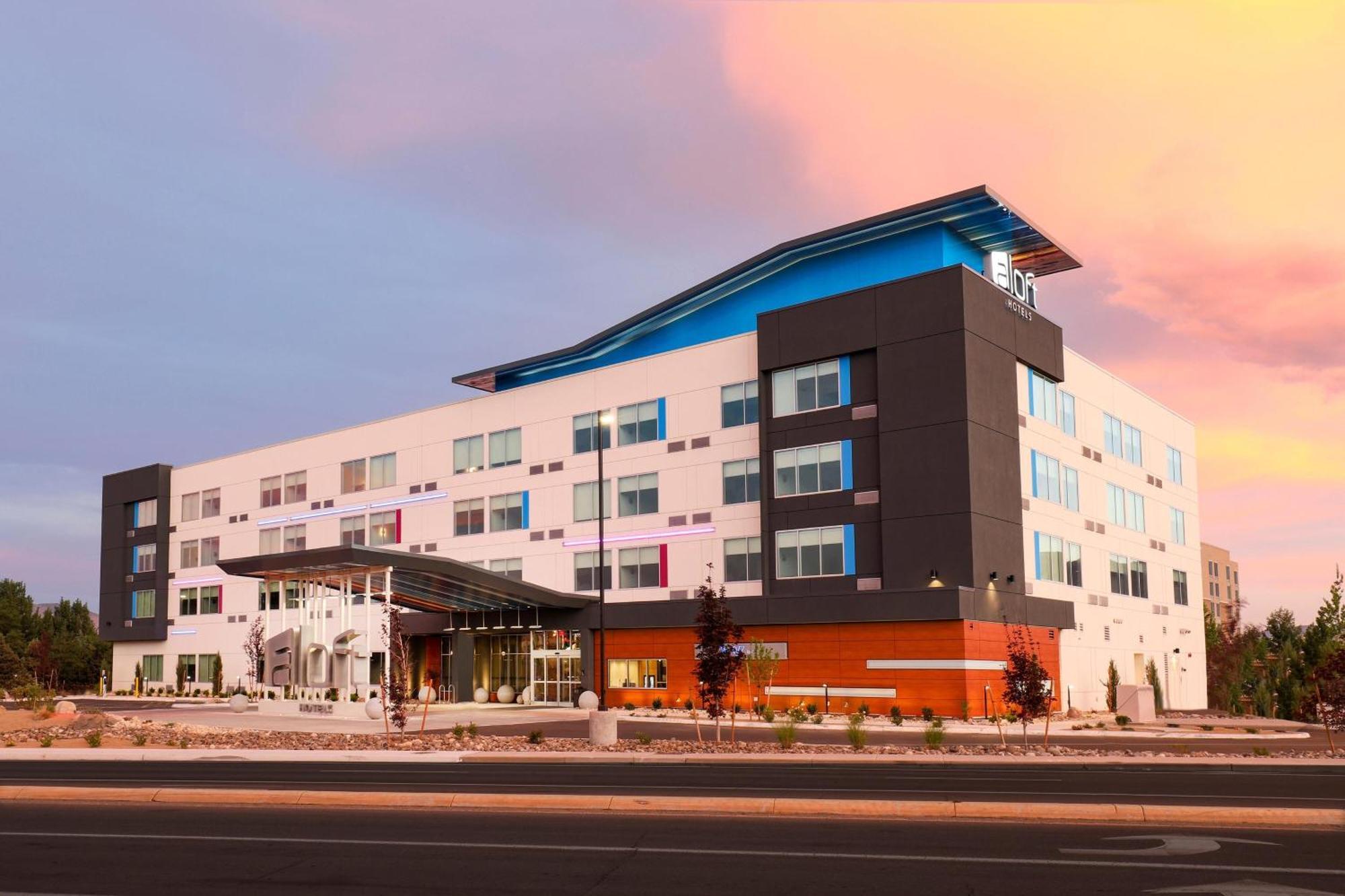 Aloft Reno Tahoe International Airport Bagian luar foto